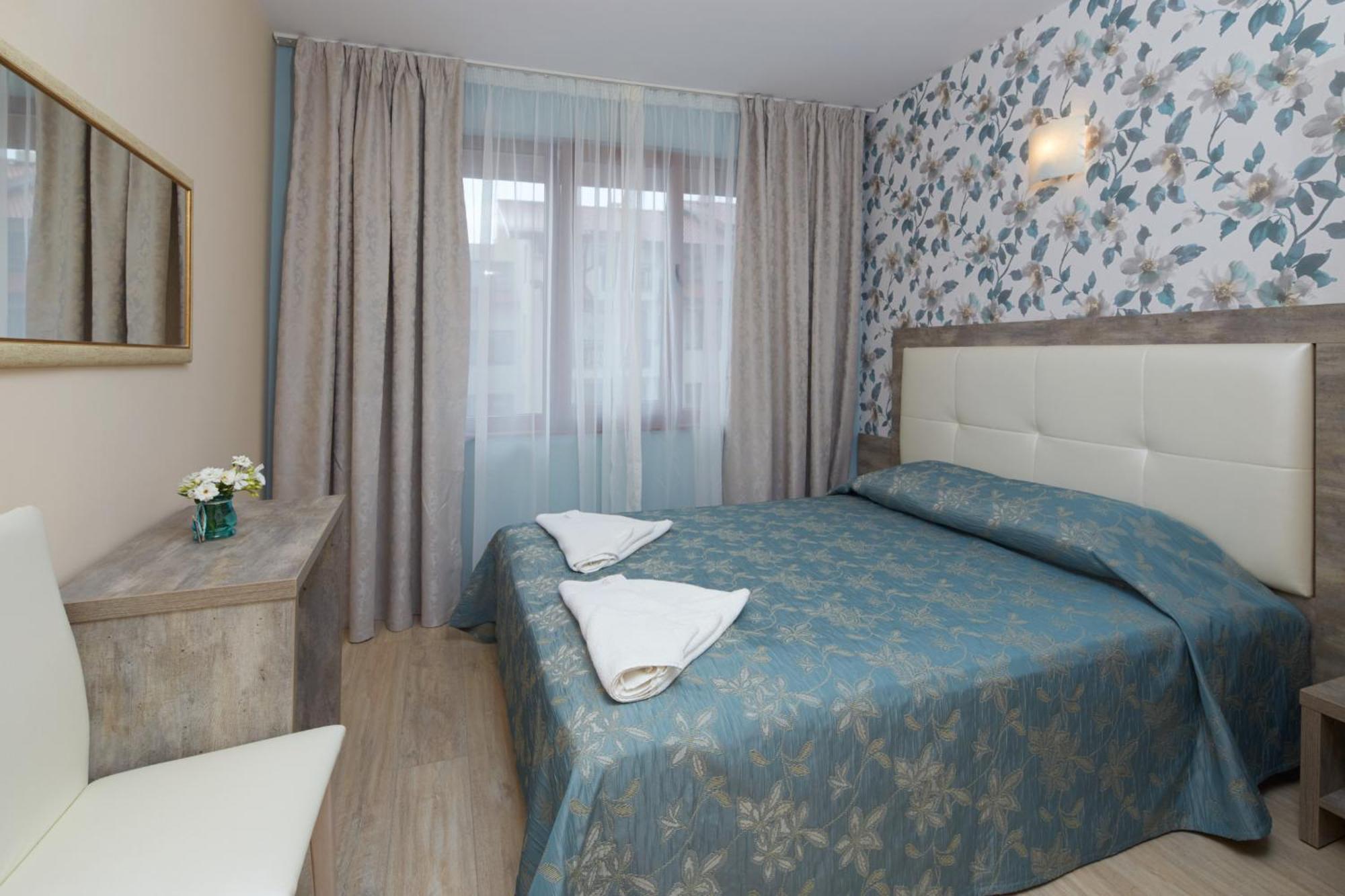 Two-Bedroom Apartment,665494551:JPEG